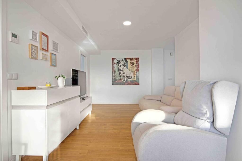 Apartamento Atardecer Dorado บาเลนเซีย ภายนอก รูปภาพ