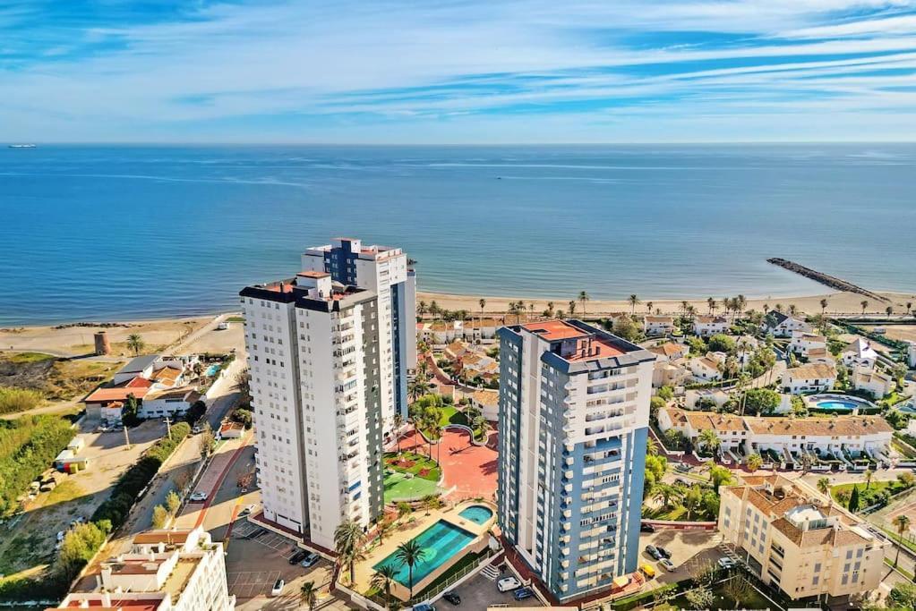 Apartamento Atardecer Dorado บาเลนเซีย ภายนอก รูปภาพ